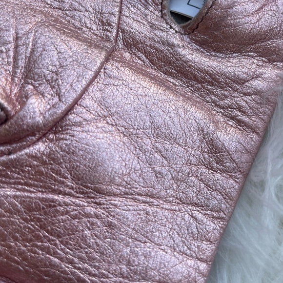 Vintage D&G gloves, metallic pink leather and army green! Omg - Picture 6 of 8
